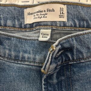 Abercrombie & Fitch Women's Denim Straight Leg Jeans